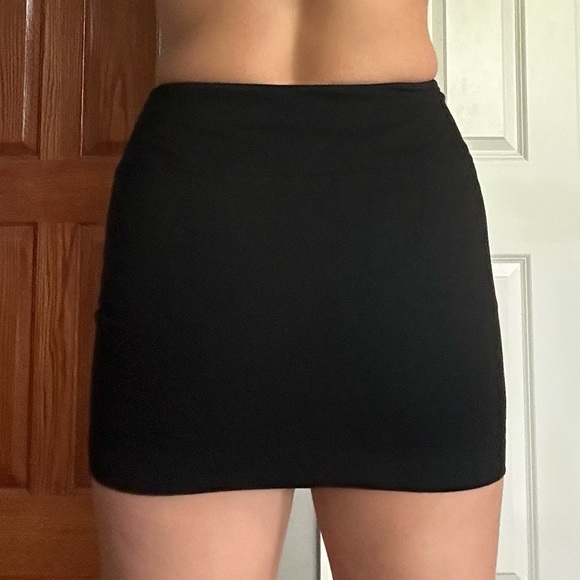 Vintage Express Mini Skirt - Picture 4 of 5